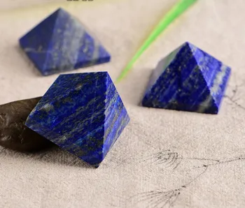 1pcs prírodné lapis lazuli kremeň pyramída